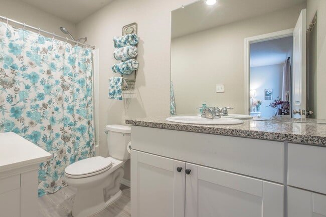 Building Photo - 2527 Pechora Pipit