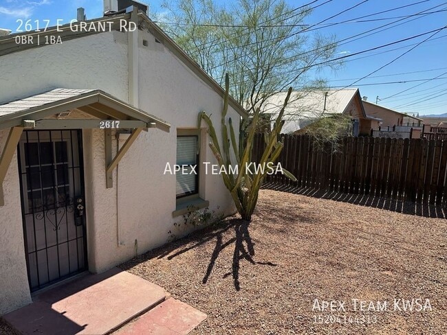 Building Photo - 2617 E Grant Rd