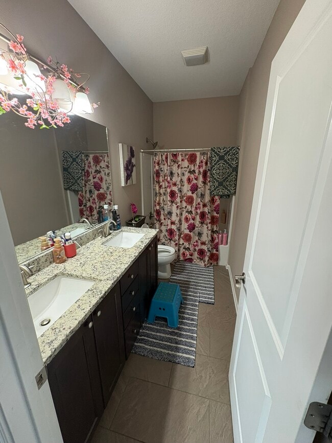 Building Photo - 5668 Prairie Grass Dr