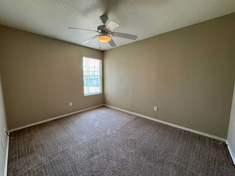 Building Photo - 4408 Abigail Dr