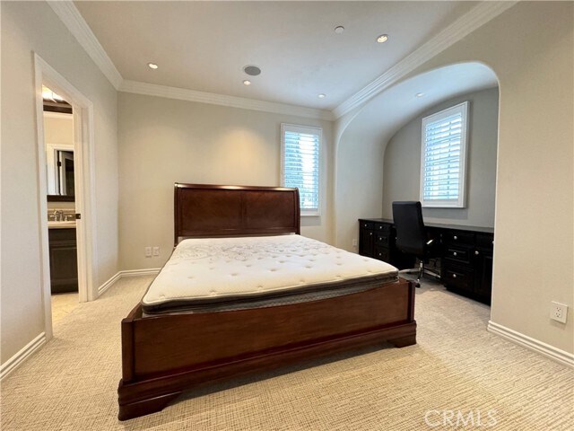 Building Photo - 19 Momento