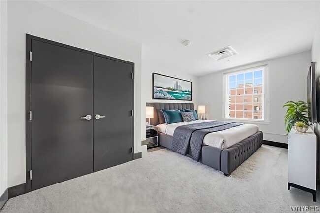 Building Photo - 40 North St