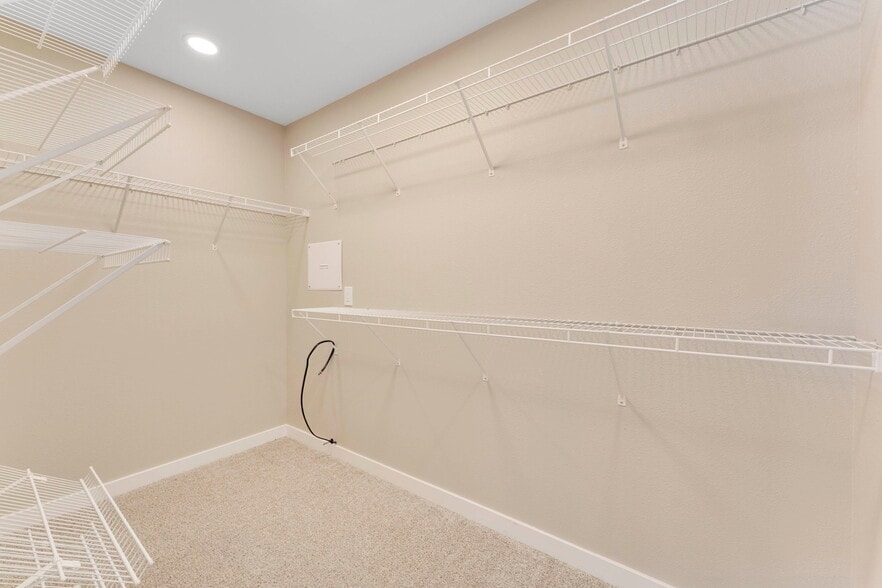 Building Photo - 3425 East 123rd Drive