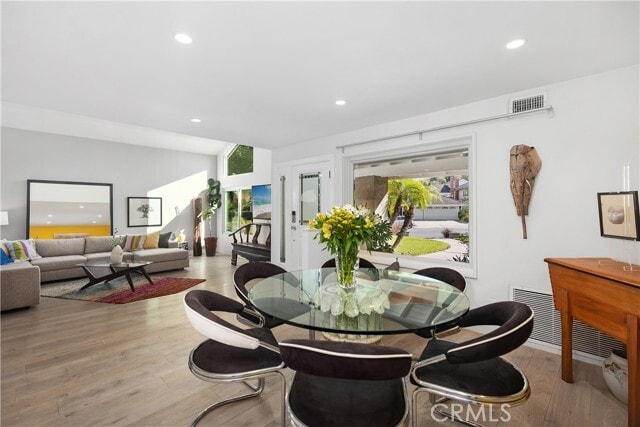 Building Photo - 25671 Cresta Loma