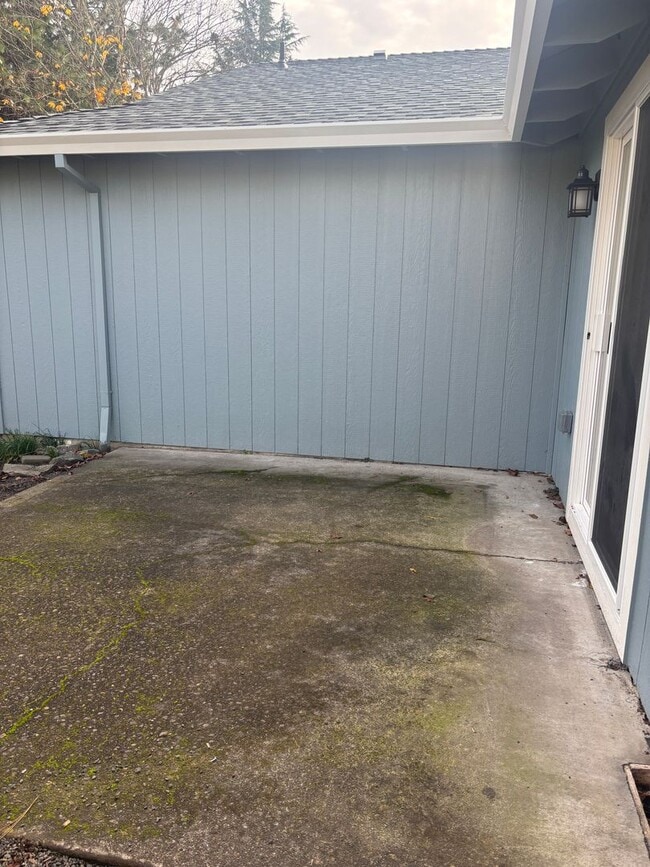 Building Photo - Beautifully Remodeled Single-Level House in North Newberg