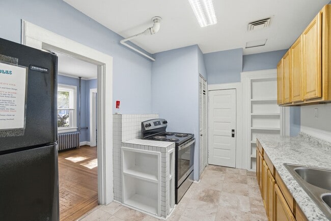 Building Photo - 4BR / 2BA House Near ODU