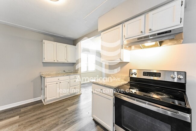 Building Photo - 153 McAdam Ave