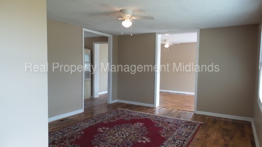 Building Photo - 120 Flemming Ln