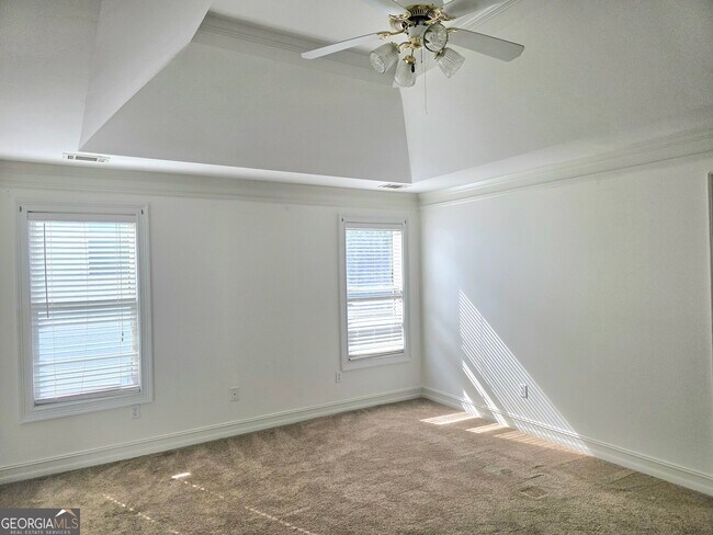 Building Photo - 3385 Wellbrook Dr