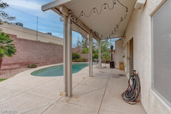 Building Photo - 7769 Tattersall Flag St