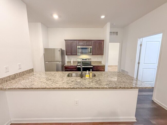 Building Photo - 16335 Winding Blossom Dr