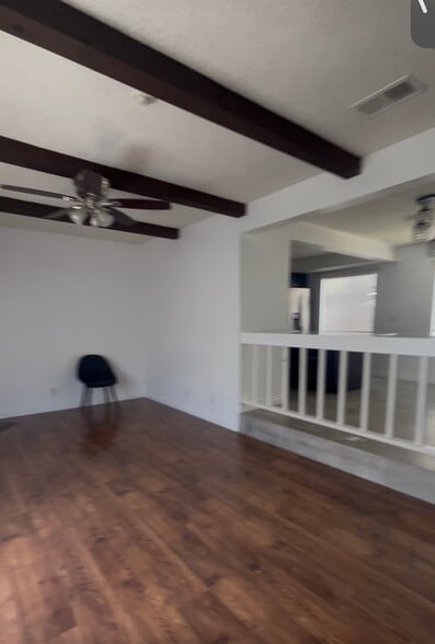 Building Photo - 2510 Voorhees Ave
