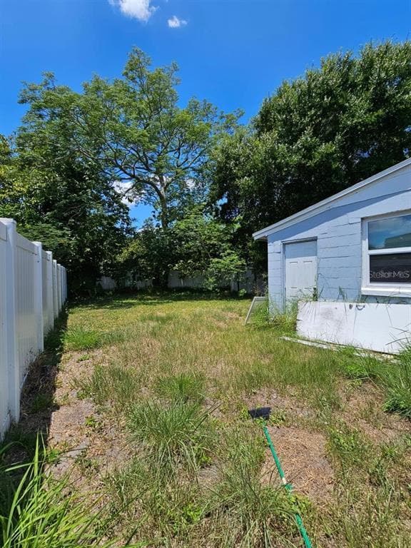 Building Photo - 1718 Guinyard Way