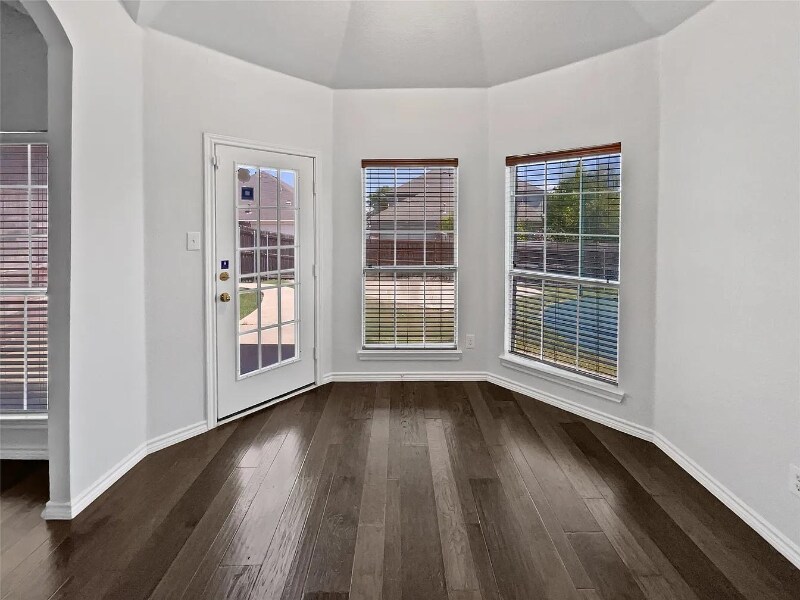 Building Photo - 1621 Cattail Creek Dr
