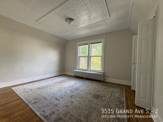 Building Photo - 3515 Grand Ave S