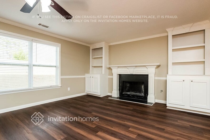 Building Photo - 4010 Shaded Oasis Ln