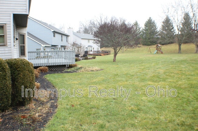 Building Photo - 370 Glenside Ln