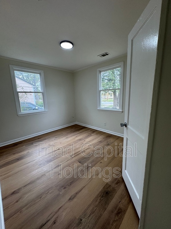 Building Photo - 2624 Ludwig St