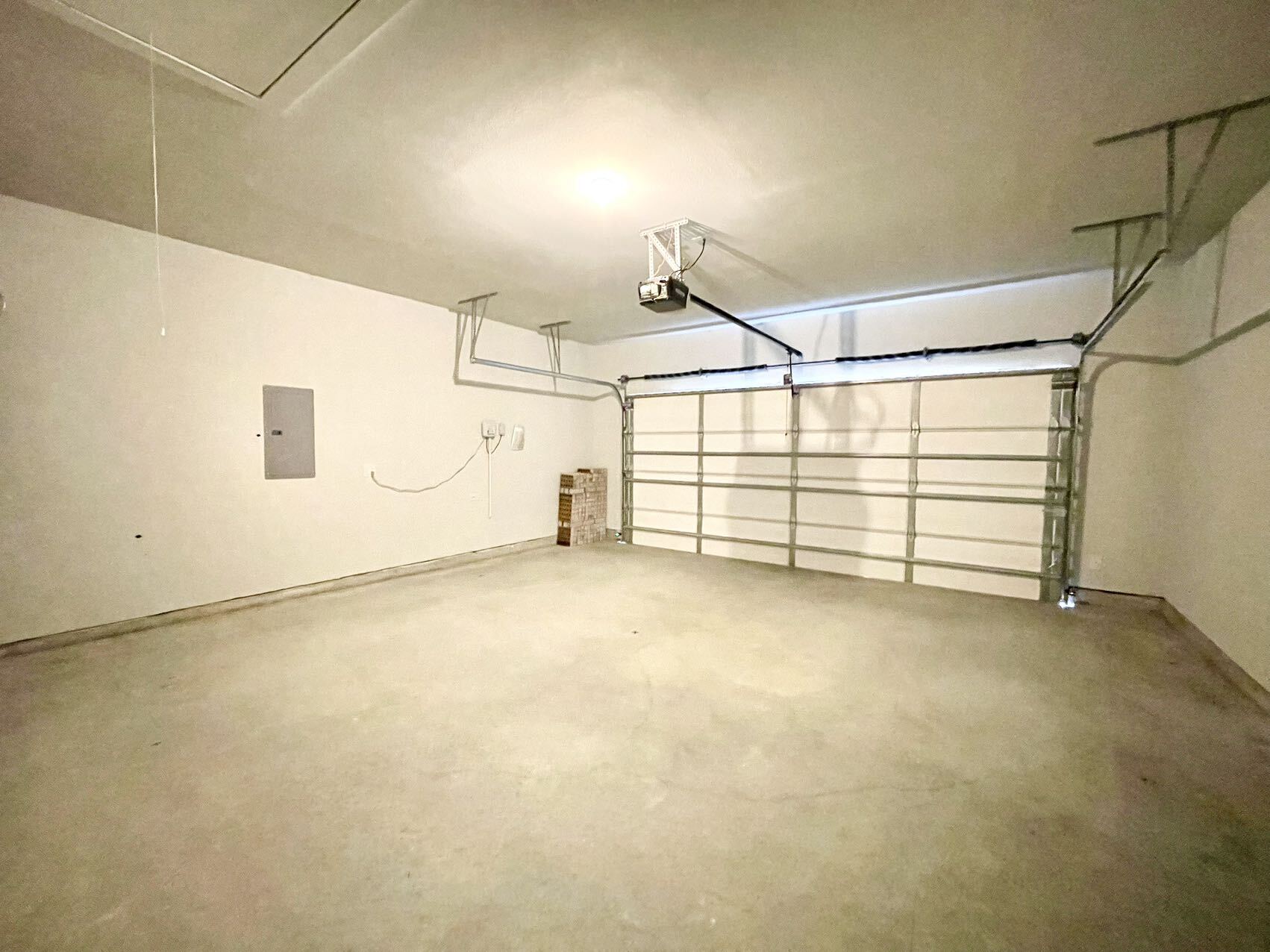 Building Photo - 13733 Riola Dr
