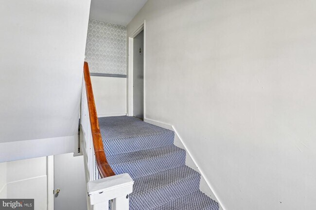 Building Photo - 6507 10th St