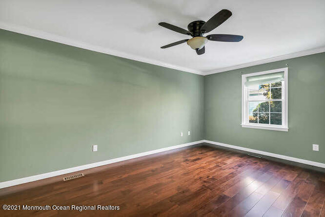 Building Photo - 808 Buckingham Cir