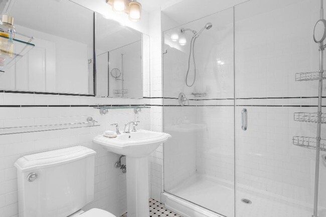 Building Photo - 2 bedroom in NEW YORK NY 10030