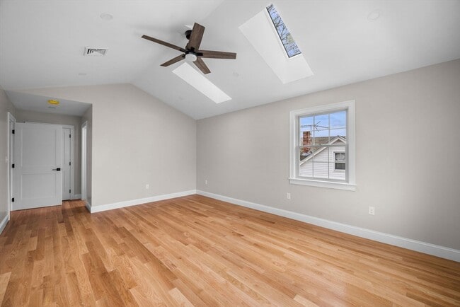 Building Photo - 60 Ellsworth Rd