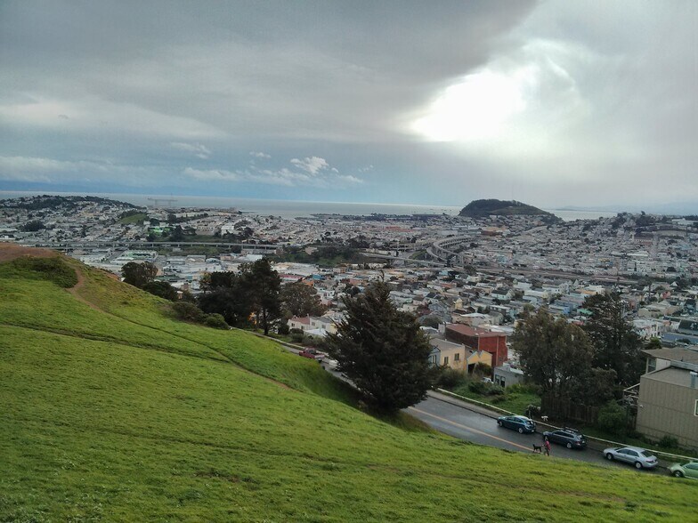 Building Photo - 500 Peralta Ave