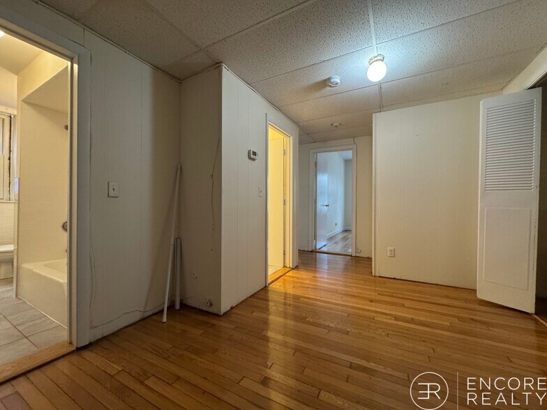 Building Photo - 1161 Commonwealth Ave