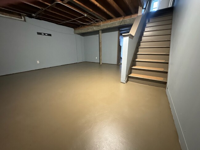 Basement - 10627 W Wabash Ave