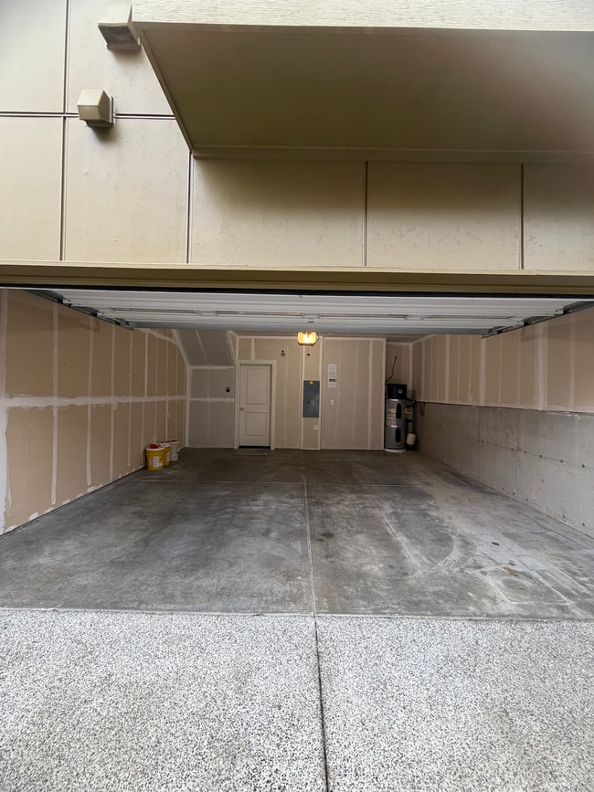 Building Photo - 1049 SW 99th Pl