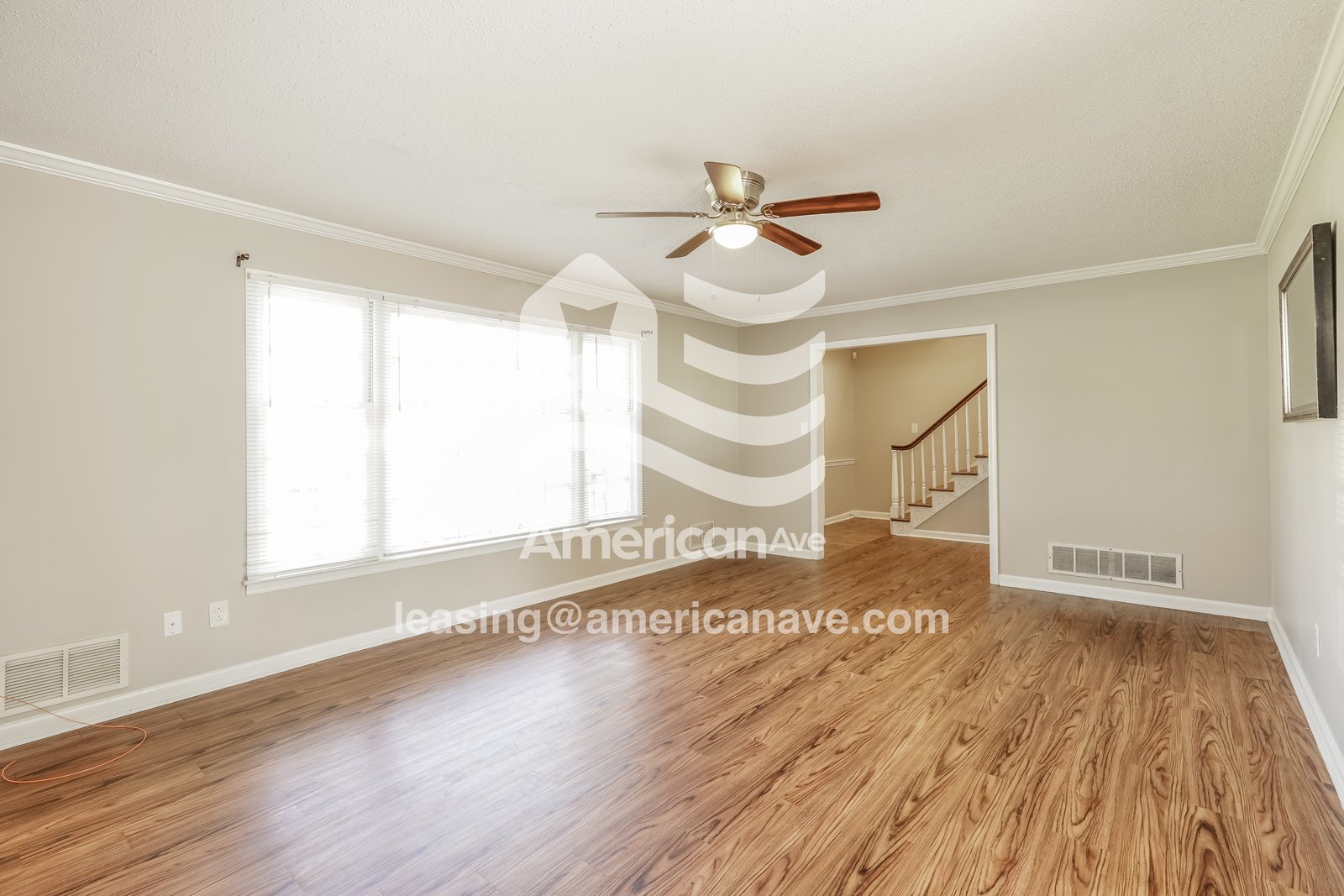 Building Photo - 3512 Jamaica Dr