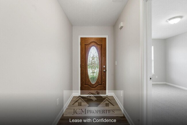 Building Photo - 2016 Willis Dr