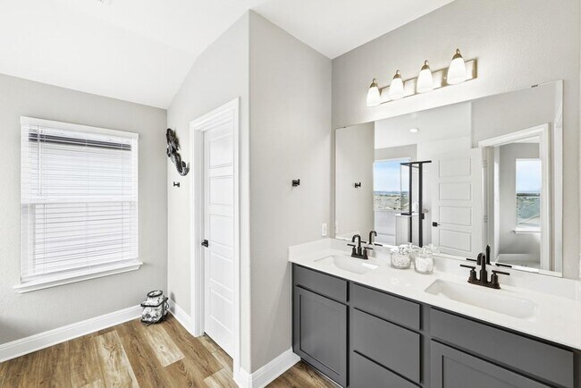 Building Photo - 8109 Tranquil Glade Trl