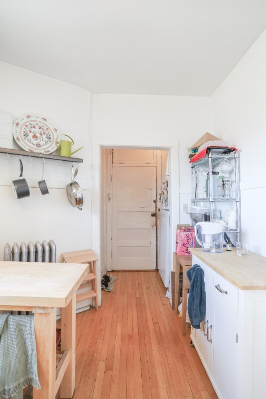 Building Photo - 4647 N Manor Ave