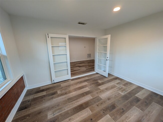 Building Photo - 4110 Ella Blvd