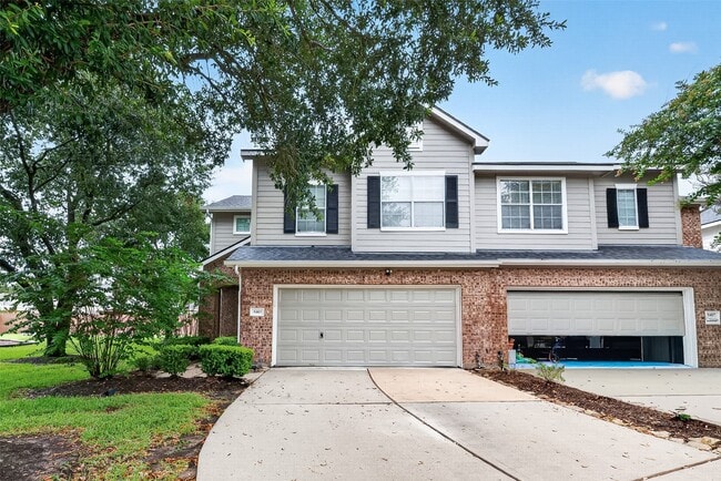 Building Photo - 5403 Canyon Hollow Dr