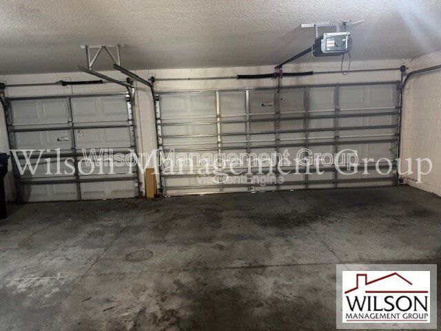 Building Photo - 1232 Willow Branch Dr