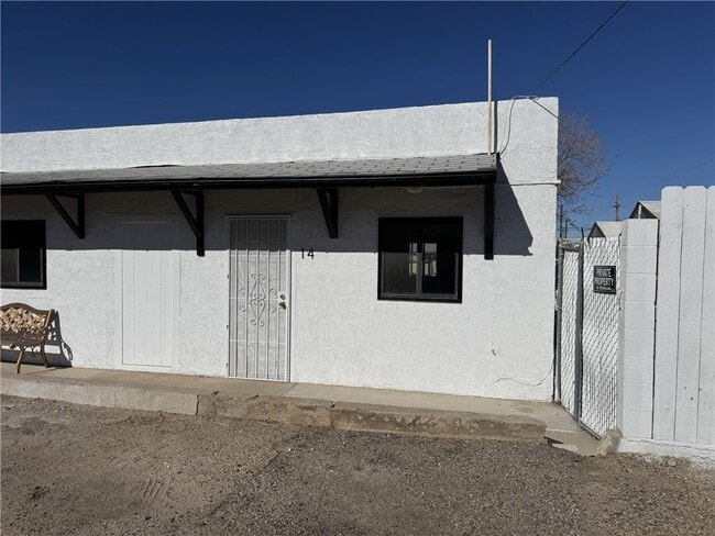 Primary Photo - 1401 Main St