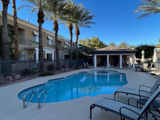 Building Photo - UPPER-LEVEL CONDO WITH BALCONY IN SUMMERLIN