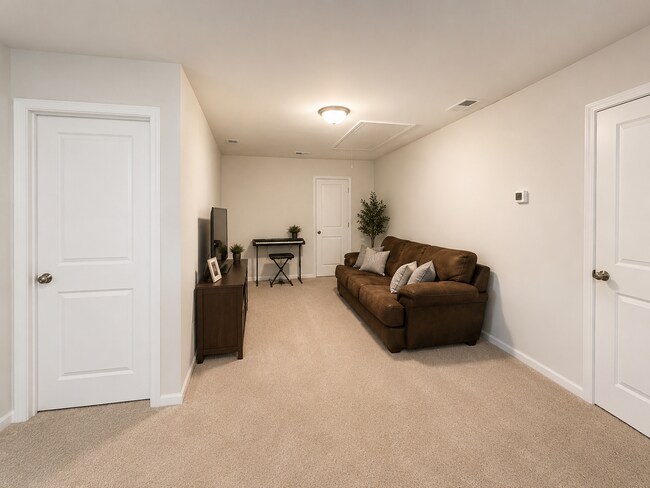 Building Photo - 4-bedroom, 2.5 bath home in The Enclave at Berwick, Savannah, GA.