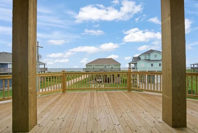 Building Photo - 804 1/2 Johnson Crawford Cir