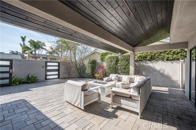 Building Photo - 8711 Mossford Dr