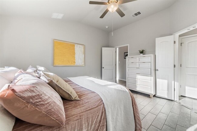 Building Photo - 514 Wincliff Dr