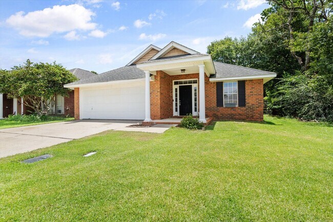 Building Photo - 21570 Palmer Ct