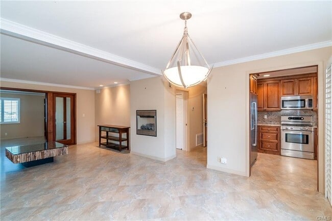 Building Photo - Modern Lomita Condo with Central A/C & Heat