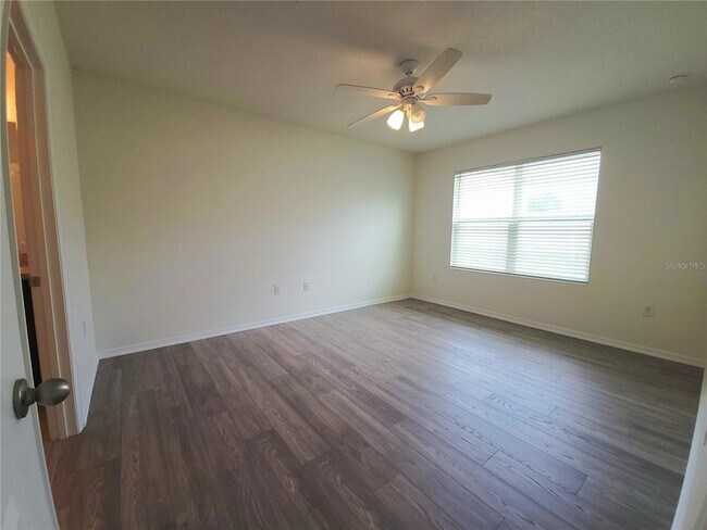 Building Photo - 4986 SW 97th Pl