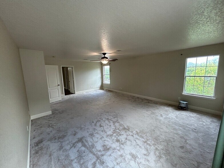 Building Photo - 10711 Archer Point