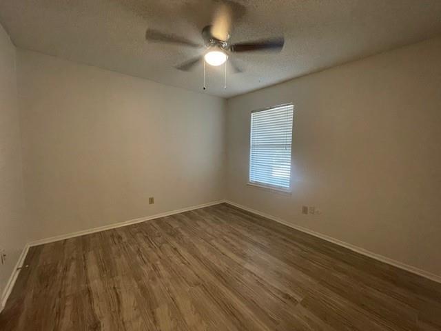 Building Photo - 8116 Irish Dr
