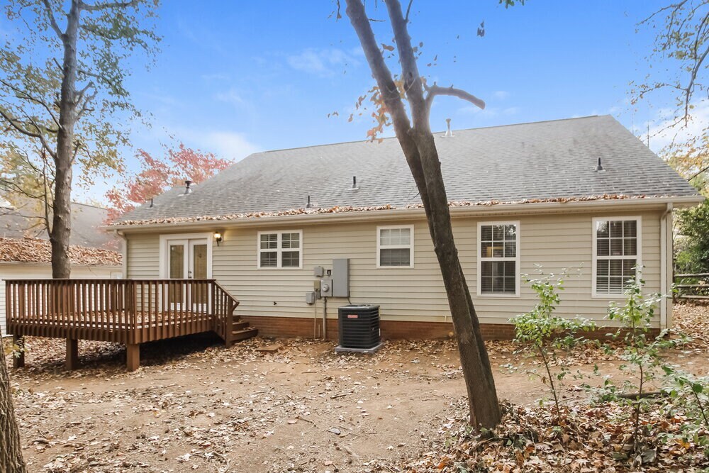 Building Photo - 6319 Fresh Wind Ave